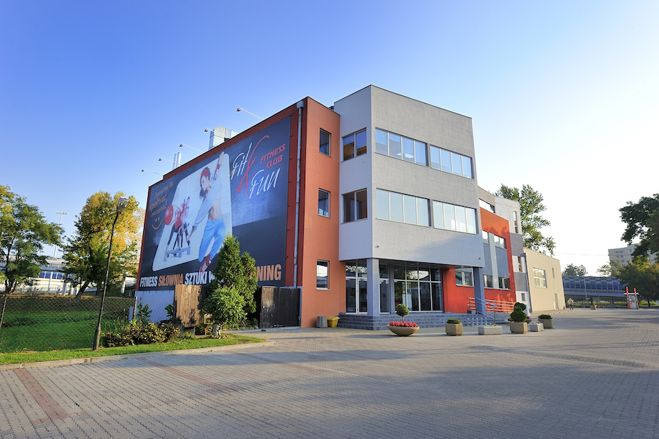 siłownia od zewnątrz